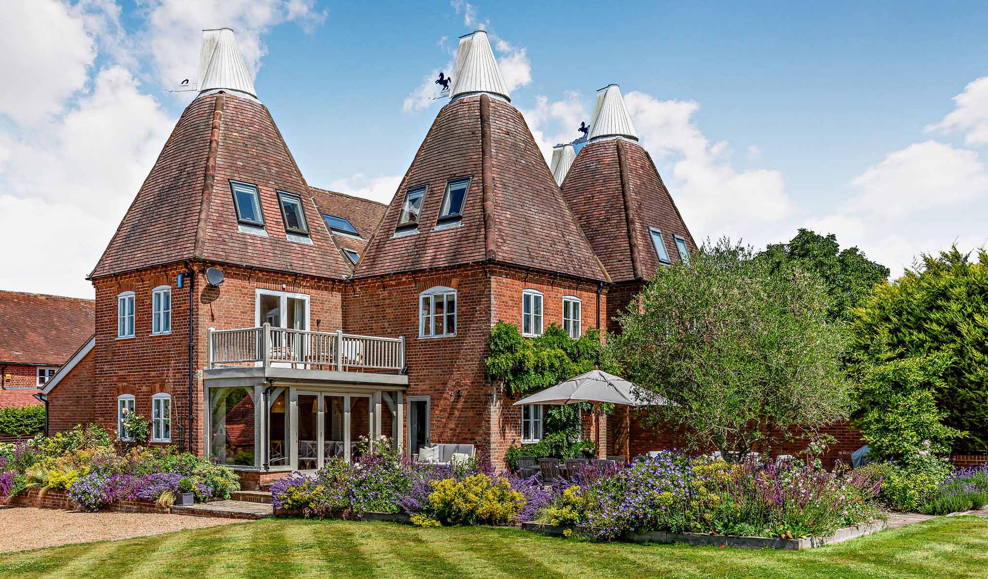 The gardens at Bedgebury Oast, a rural countryside holiday home