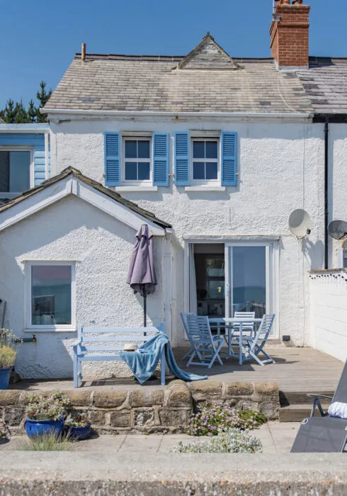 The back courtyard of Wave Cottage in Sandgate