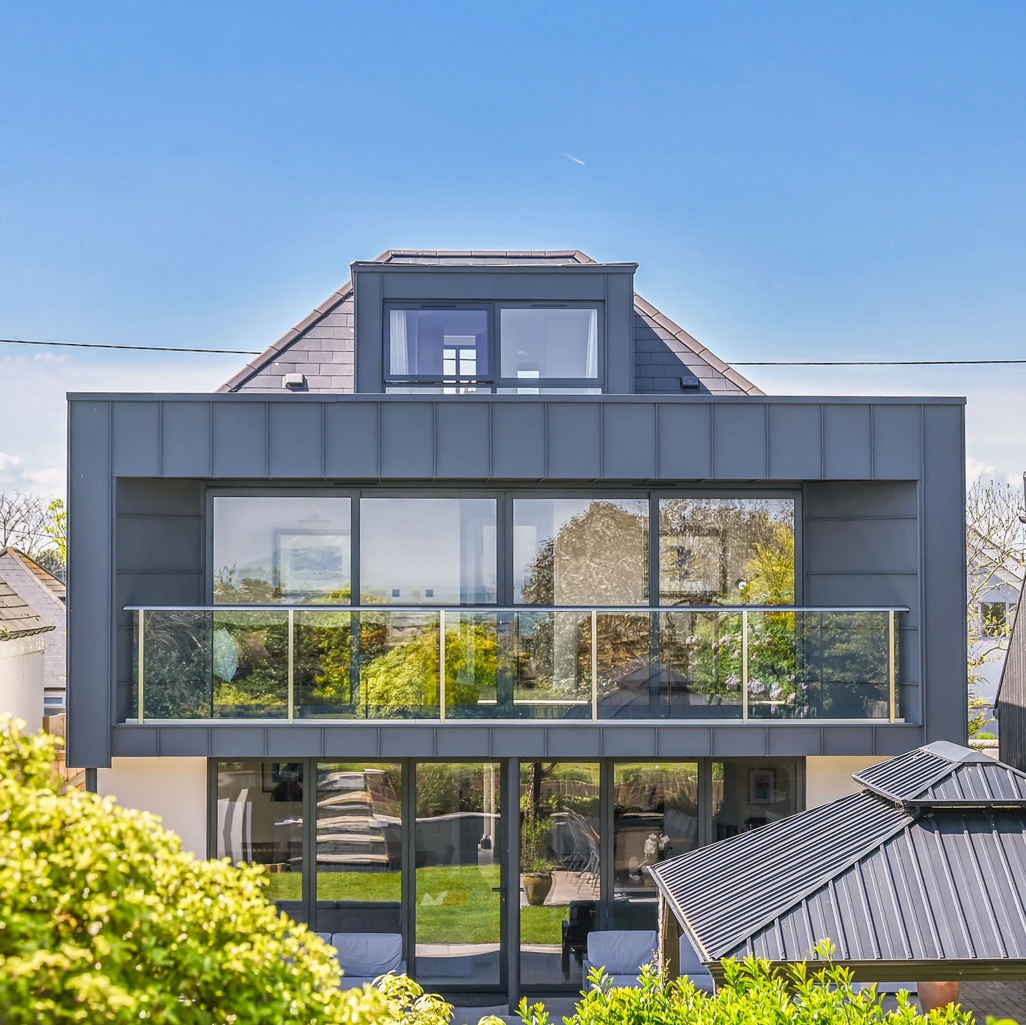 Front external view of Xanadune Beach House, Greatstone