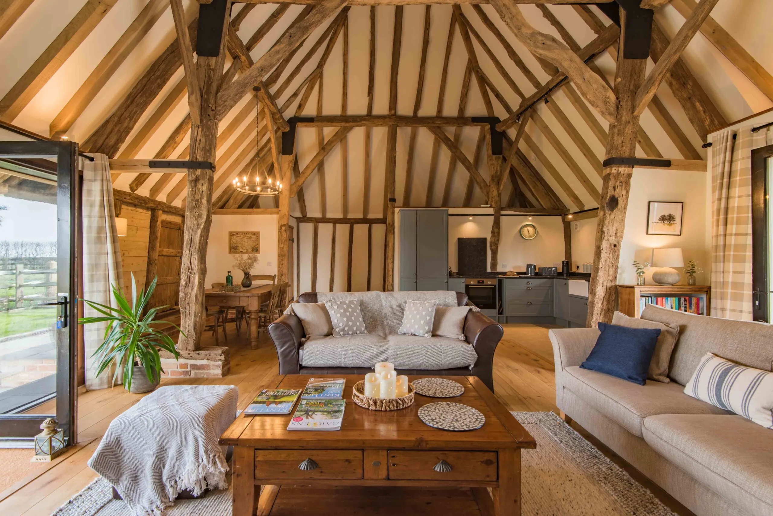 Thatched Barn is a romantic holiday home by Bloom Stays