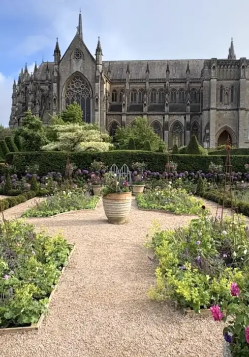 Arundel Castle | Gardens in West Sussex | Bloom Stays